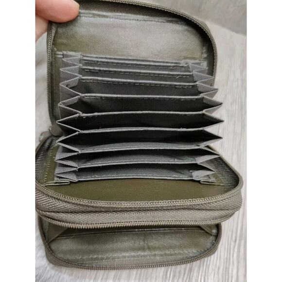 BUXTON Wallet Small Leather Coin Double Zipper Credit Card Holder Greenish Brown - Picture 6 of 10